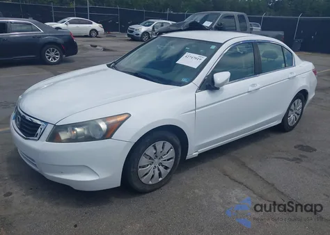 2009 Honda Accord 2.4 Lx z USA, uszkodzony, nr VIN 1HGCP26329A173873